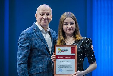 «Литературная гостиная» объединила молодежь Оренбуржья